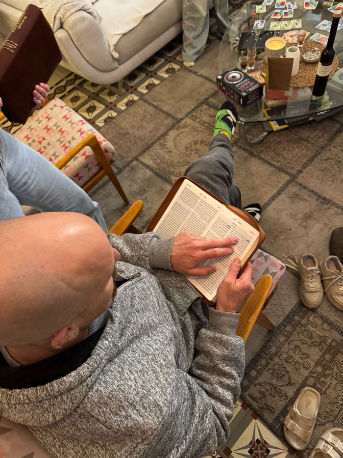 Itamar reading the modern Hebrew Bible Simon gave him